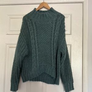 Green chunky sweater